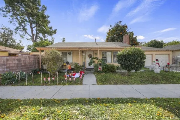 $1,399,999 | 155 North Florence Street, Burbank, CA 91505