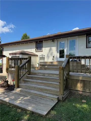 $195,000 | 322 Gray Ridge Road, Hale, MO 64643