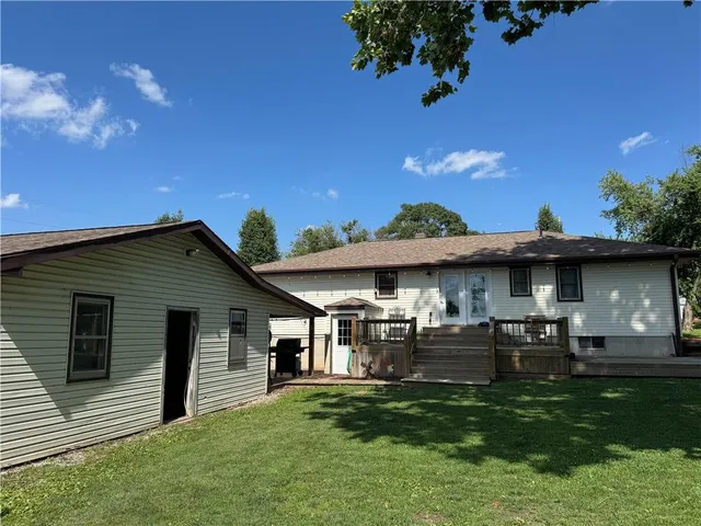 $195,000 | 322 Gray Ridge Road, Hale, MO 64643