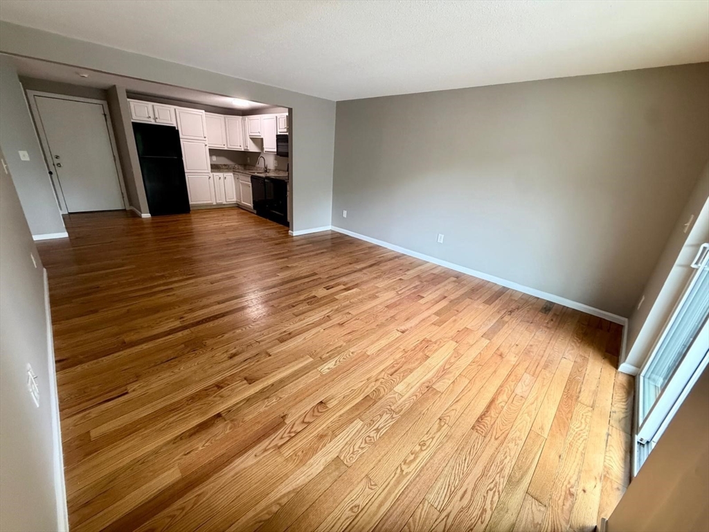 20 Abbey Road, Unit 206 Leominster, MA 01453 - Photo 5 of 23