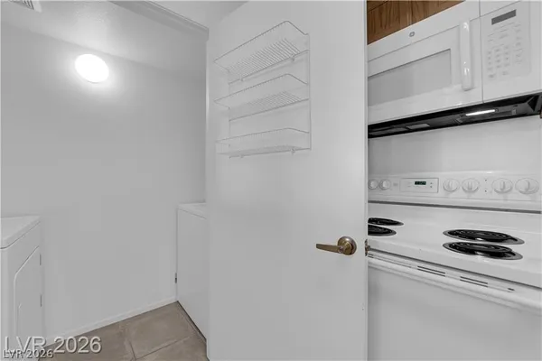 $1,295 | 7255 West Sunset Road, Unit 1151, Las Vegas, NV 89113