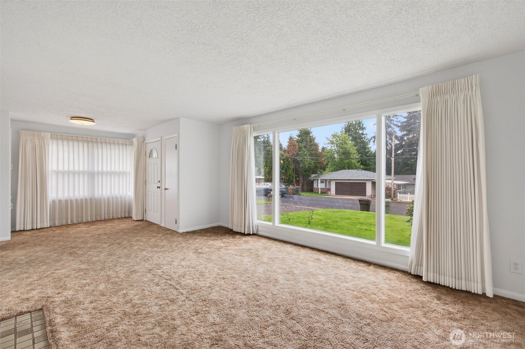 2 Pacific Place Longview, WA 98632 - Photo 5 of 32