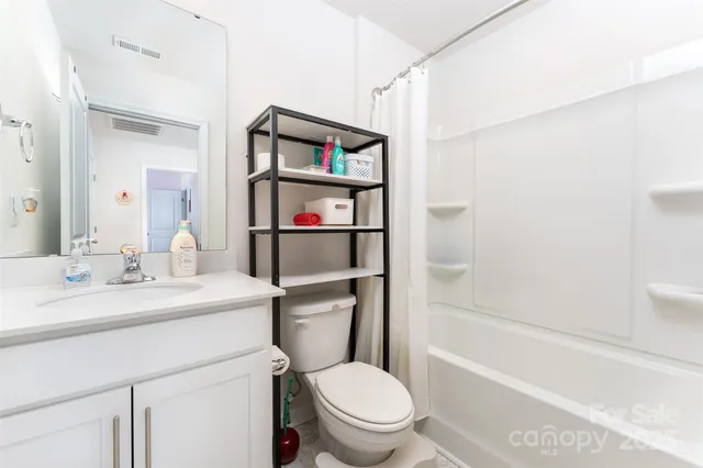 a view of workspace with windows