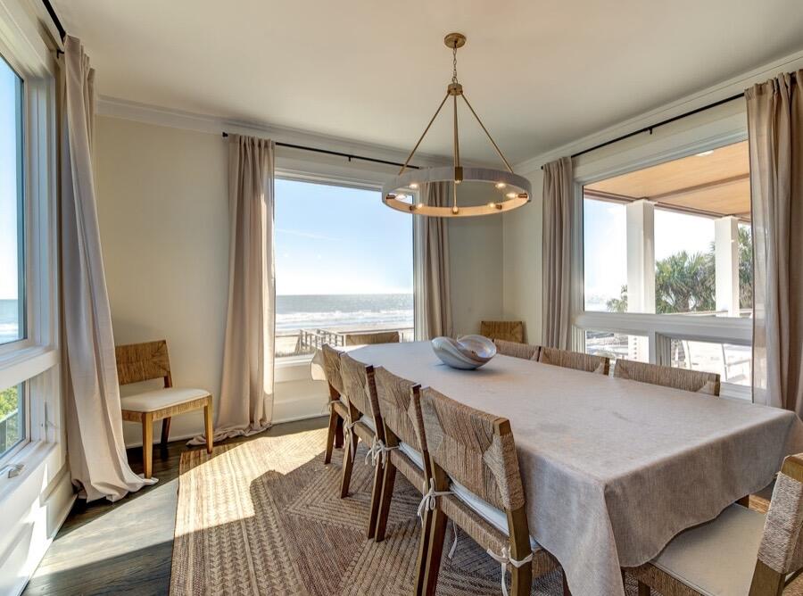 512 Ocean Boulevard Isle of Palms, SC 29451 - Photo 13 of 34 Dining