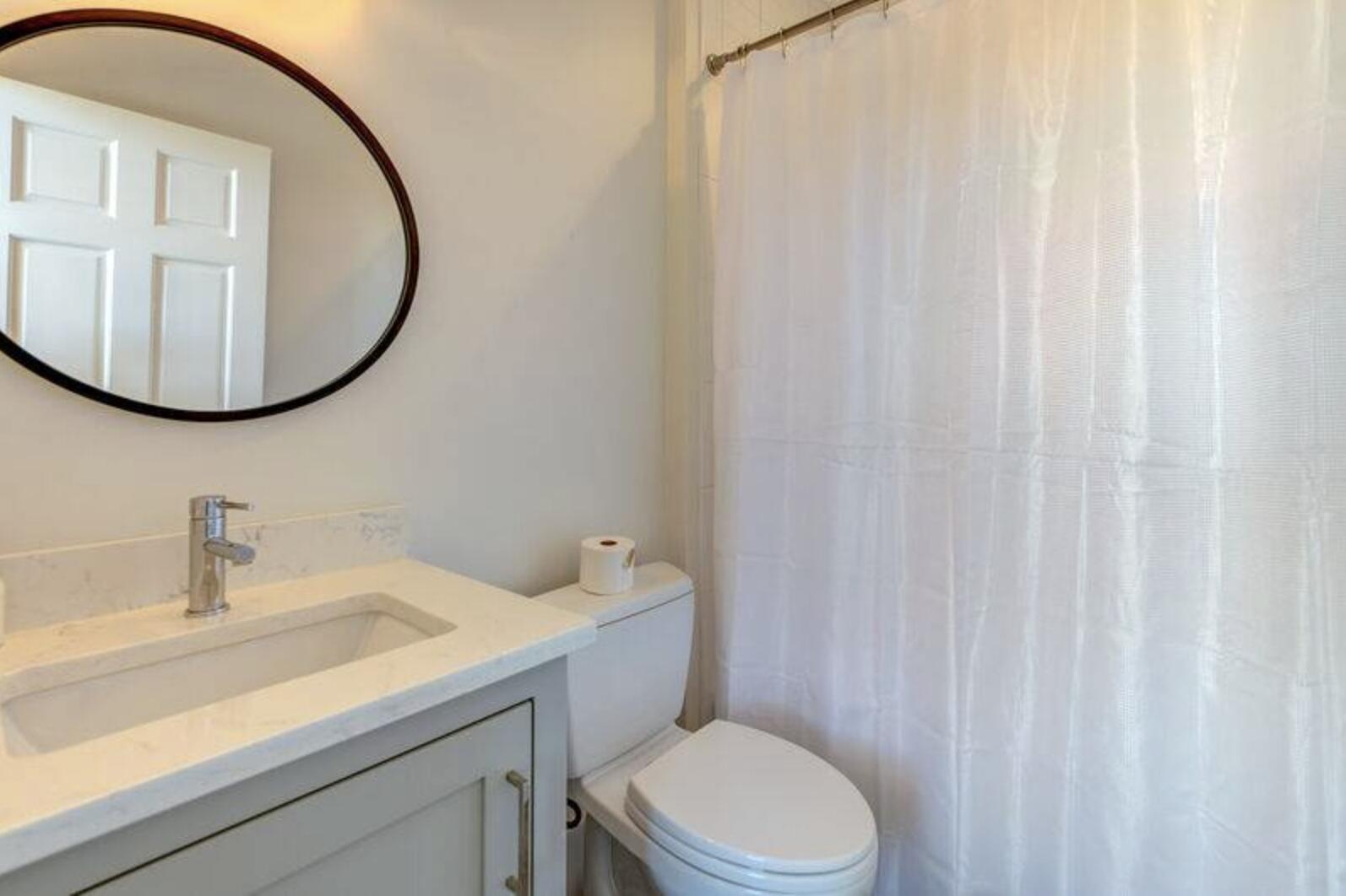512 Ocean Boulevard Isle of Palms, SC 29451 - Photo 17 of 34 Bathroom 2