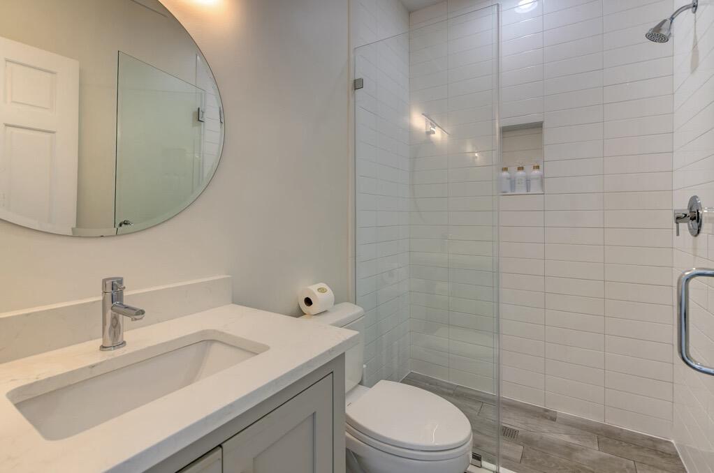 512 Ocean Boulevard Isle of Palms, SC 29451 - Photo 21 of 34 Bathroom 4