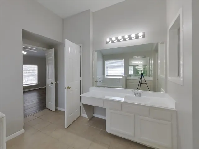 $2,249 | 5911 Klamath Falls Court, Houston, TX 77041