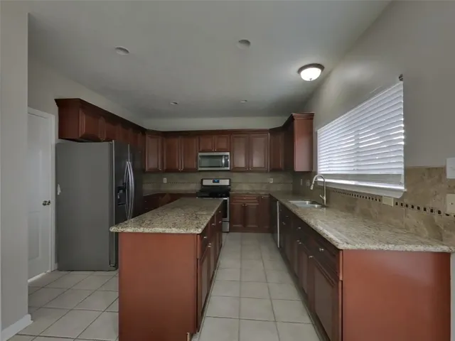 $2,249 | 5911 Klamath Falls Court, Houston, TX 77041