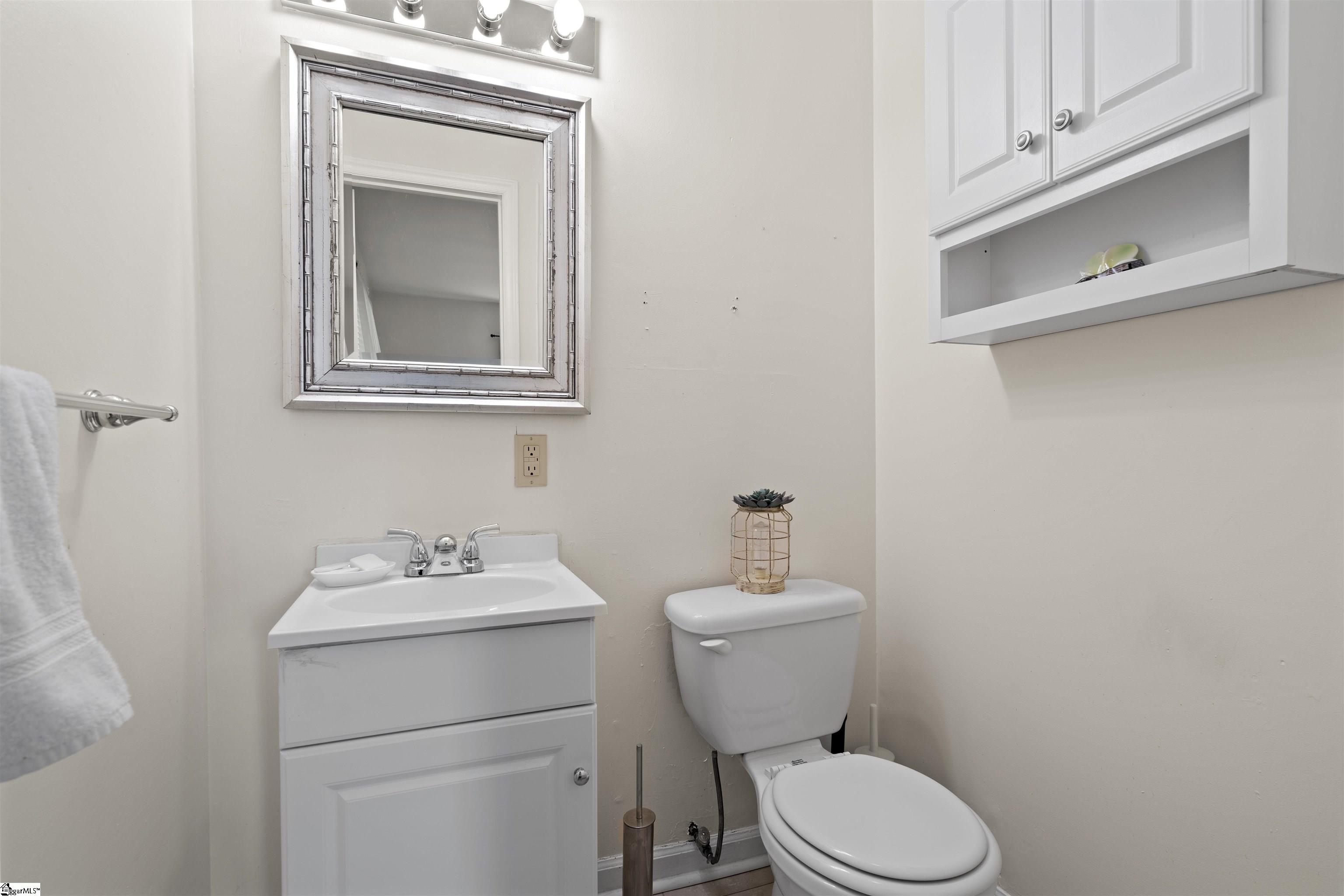 401 Mapleton Drive Greenville, SC 29607 - Photo 16 of 31