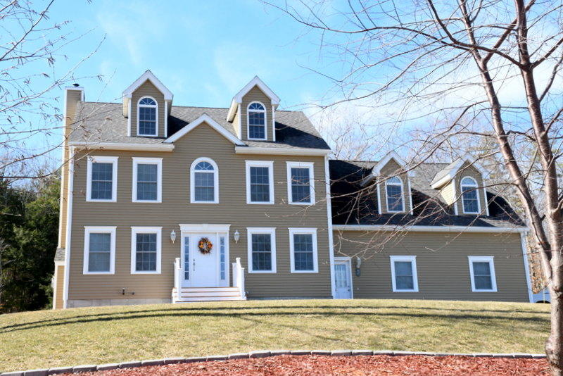 36 Old Colony Lane Cumberland, ME 04021 - Photo 1 of 46 DSC_0531