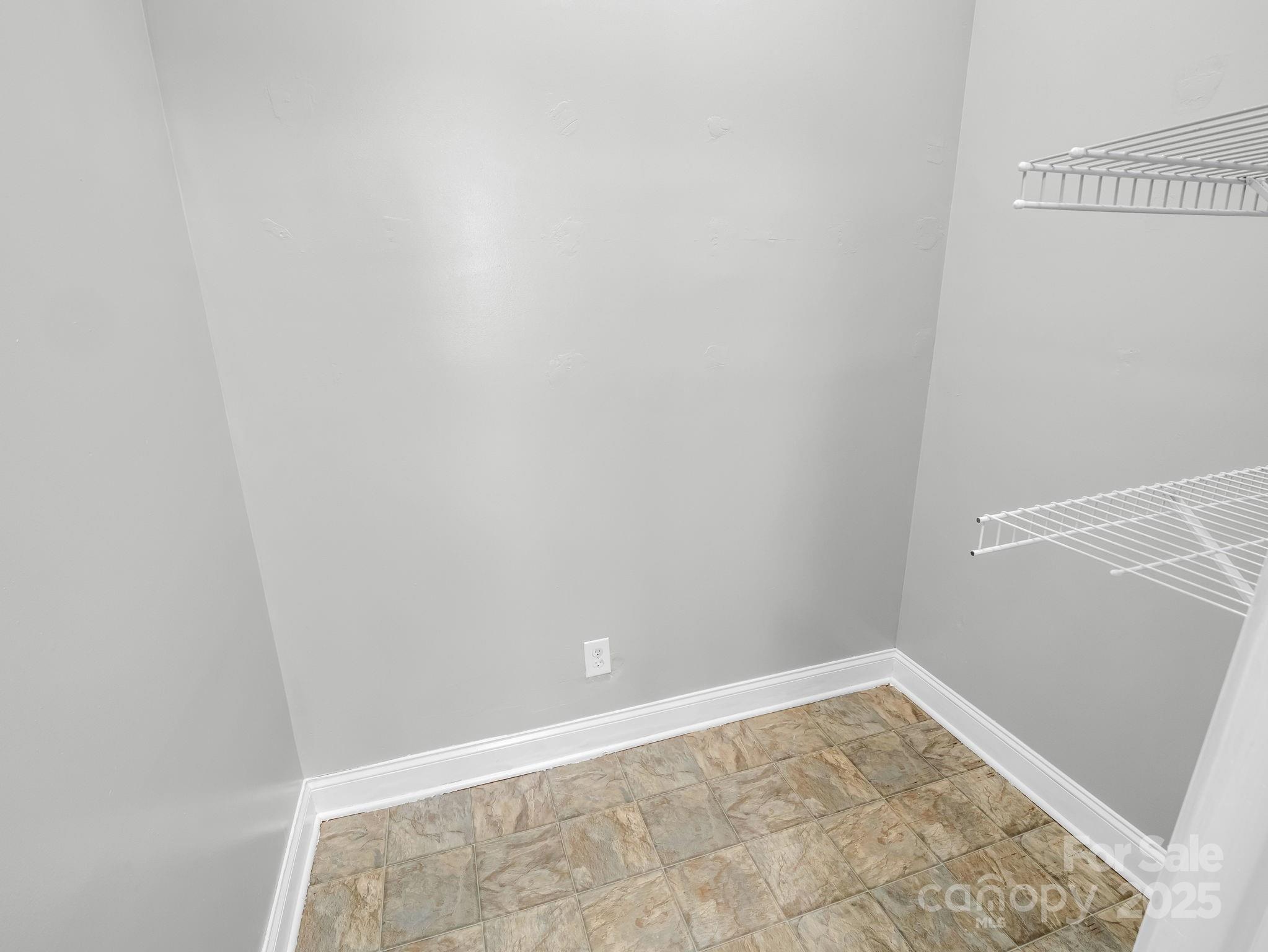 340 Sarratt Creek Road Gaffney, SC 29341 - Photo 34 of 46 a view of a room