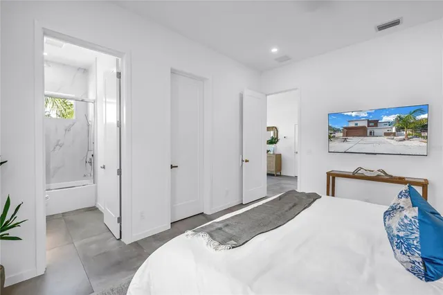 $2,500,000 | 2314 Floyd Street, Sarasota, FL 34239