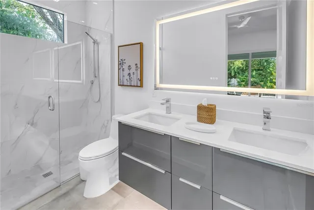 $2,500,000 | 2314 Floyd Street, Sarasota, FL 34239