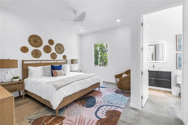 $2,500,000 | 2314 Floyd Street, Sarasota, FL 34239