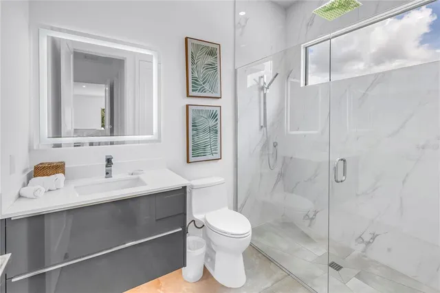 $2,500,000 | 2314 Floyd Street, Sarasota, FL 34239