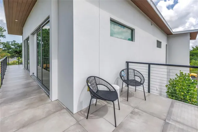 $2,500,000 | 2314 Floyd Street, Sarasota, FL 34239