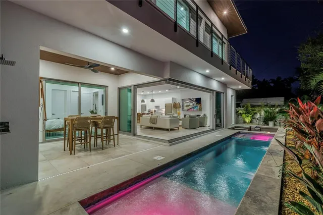 $2,500,000 | 2314 Floyd Street, Sarasota, FL 34239