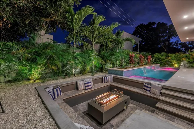 $2,500,000 | 2314 Floyd Street, Sarasota, FL 34239