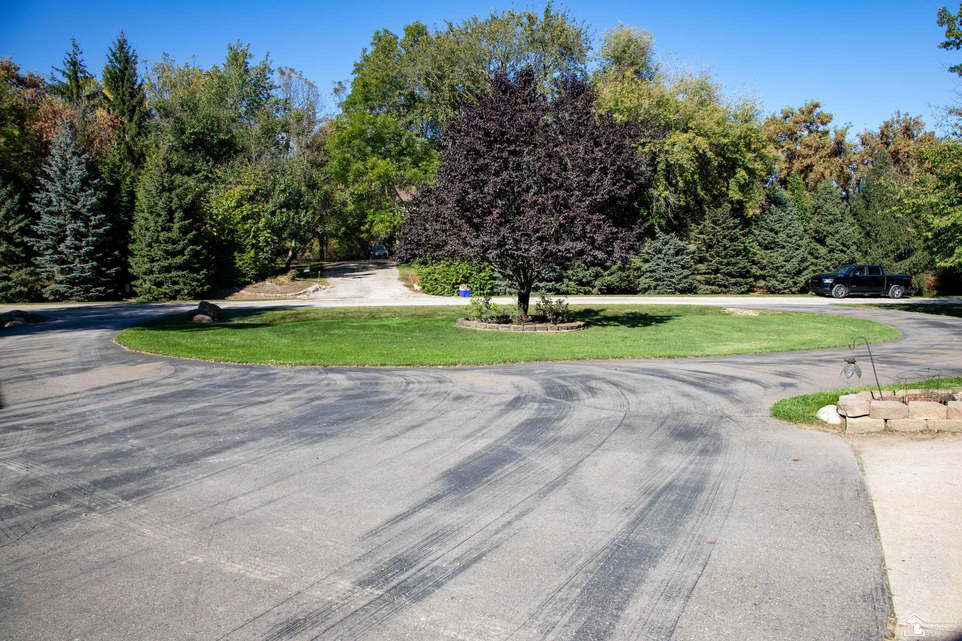 52881 Rico Court Wixom, MI 48393 - Photo 52 of 76