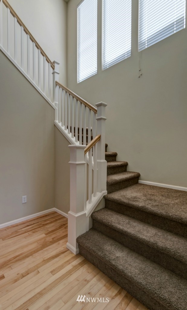 16123 35th Drive Southeast Bothell, WA 98012 - Photo 8 of 13 a view of entryway