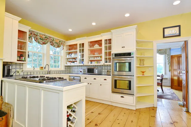 $1,836,000 | 175 Pulpit Rock Road, Woodstock, CT 06281