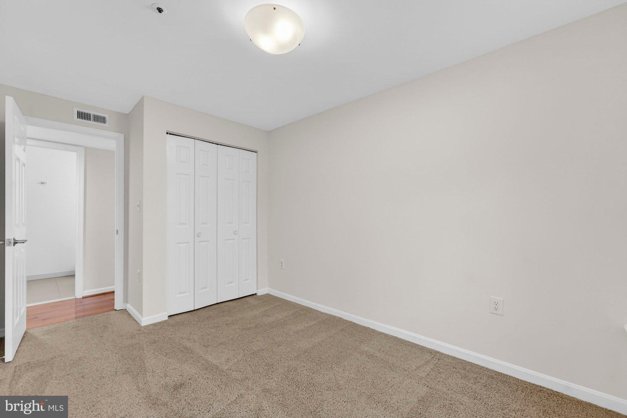 207 Park Street Vienna, VA 22180 - Photo 32 of 45 a view of an empty room