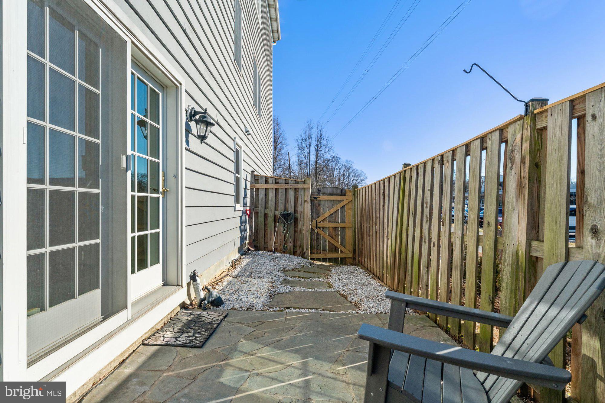 207 Park Street Vienna, VA 22180 - Photo 38 of 45 a view of a house with a large window