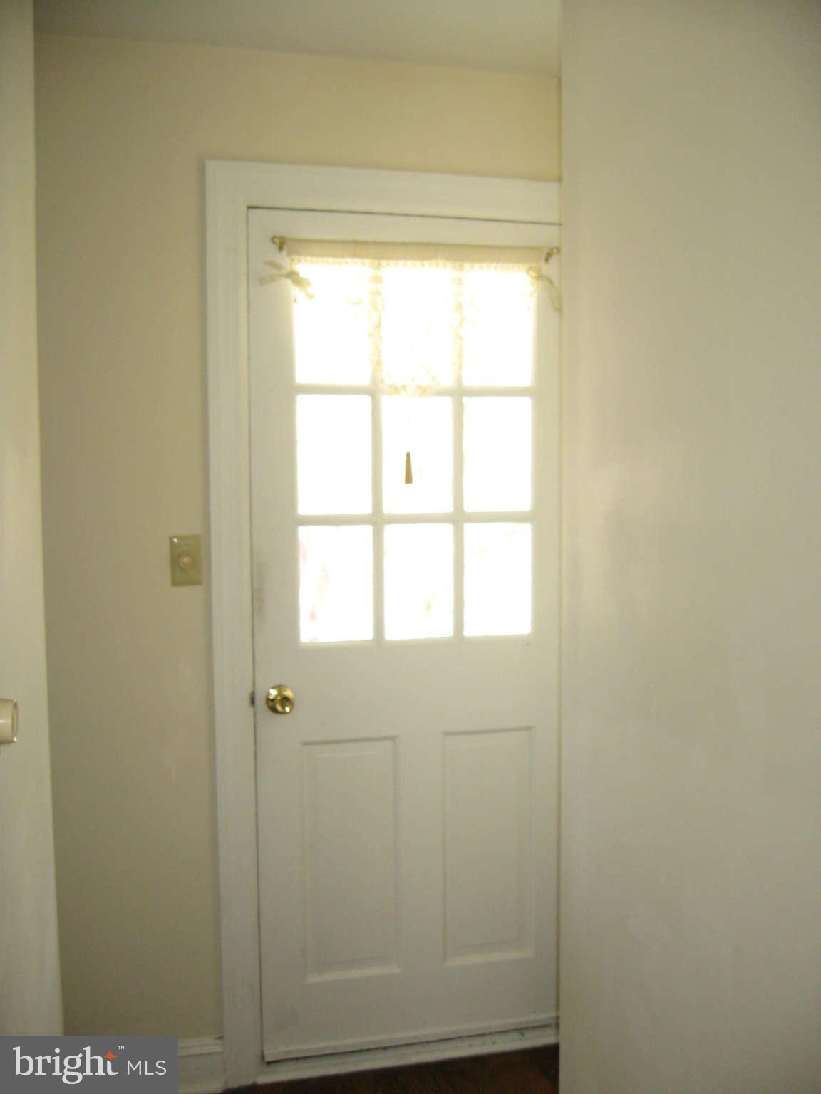 5017 Wetheredsville Road Baltimore, MD 21207 - Photo 14 of 28 Interior (General)