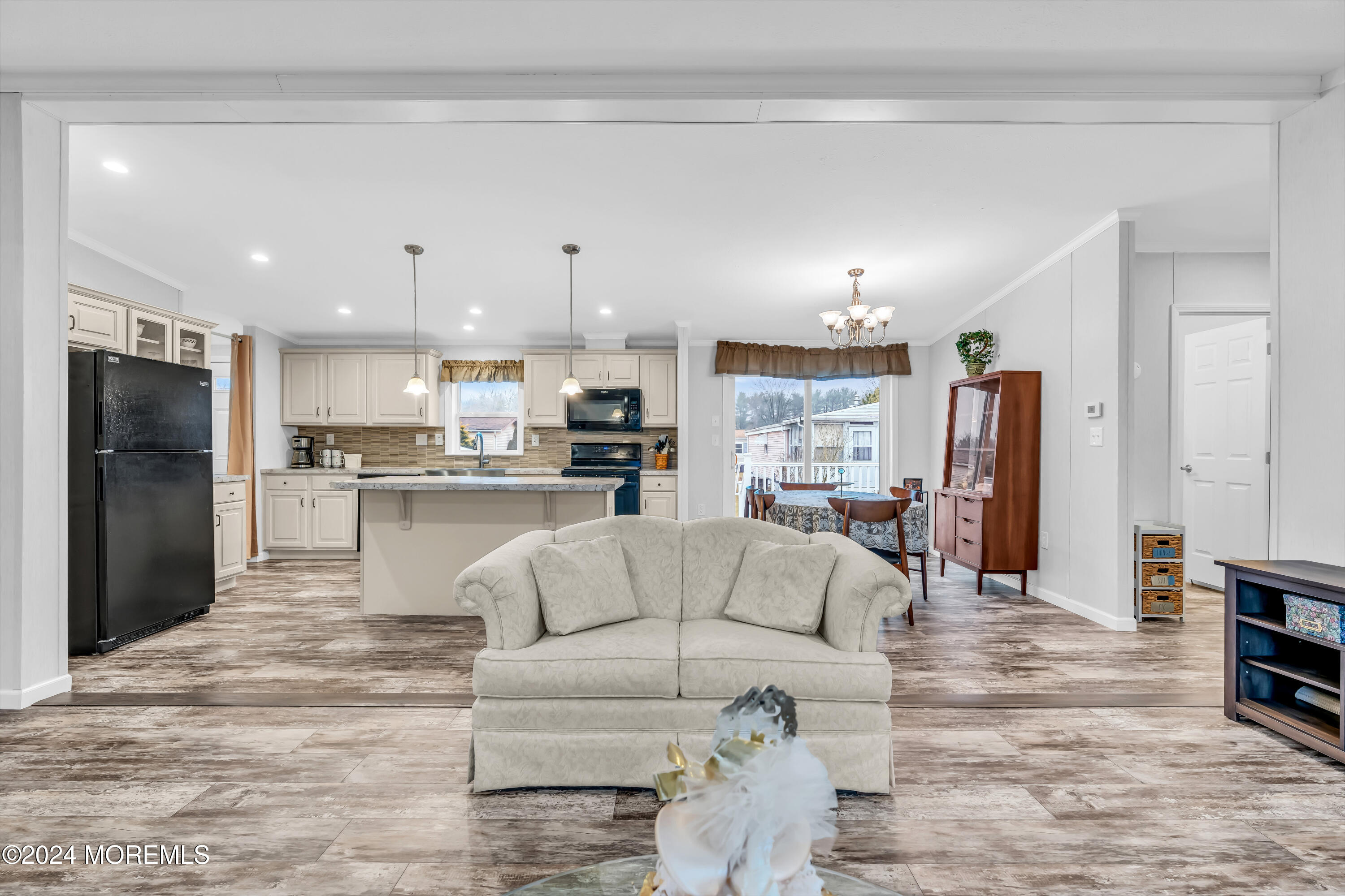 602 Jerome Place Freehold, NJ 07728 - Photo 11 of 55 018_dsc00151_72
