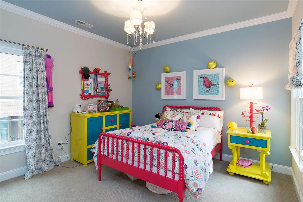 3623 Rolston Drive Raleigh, NC 27609 - Photo 22 of 25 Photo 22