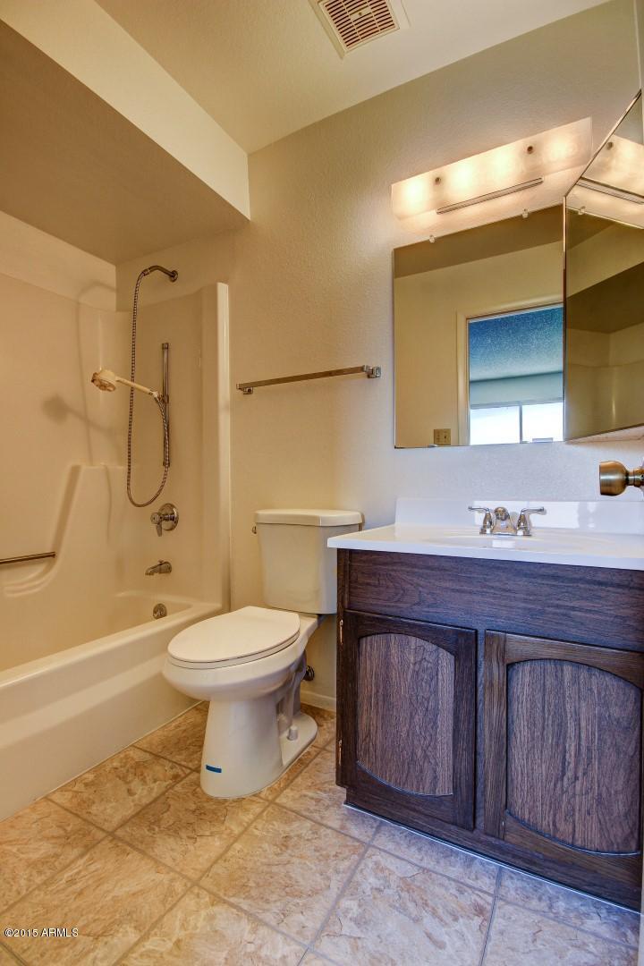 2641 West Elm Street Phoenix, AZ 85017 - Photo 4 of 37 Elm (28)