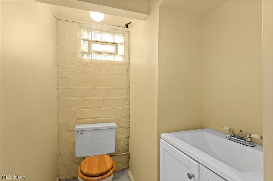 12717 Cedar Road Cleveland, OH 44106 - Photo 33 of 35 Gallery Image 33