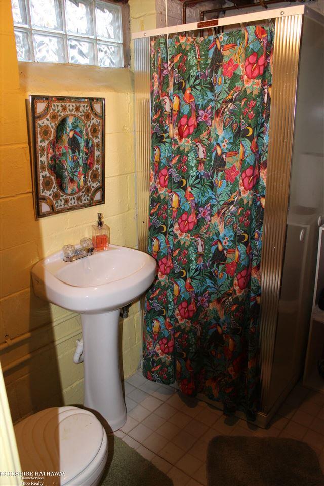 8281 Standard Street Center Line, MI 48015 - Photo 23 of 30