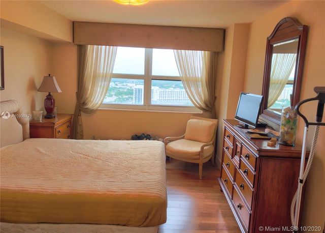 $380,000 | 19501 West Country Club Drive, Unit 2509, Aventura, FL 33180