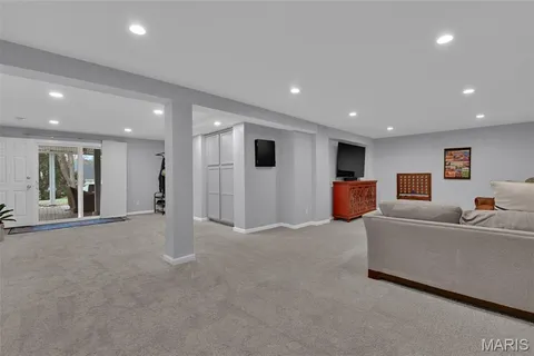 $630,000 | 1210 Du Motier Drive, Ballwin, MO 63011