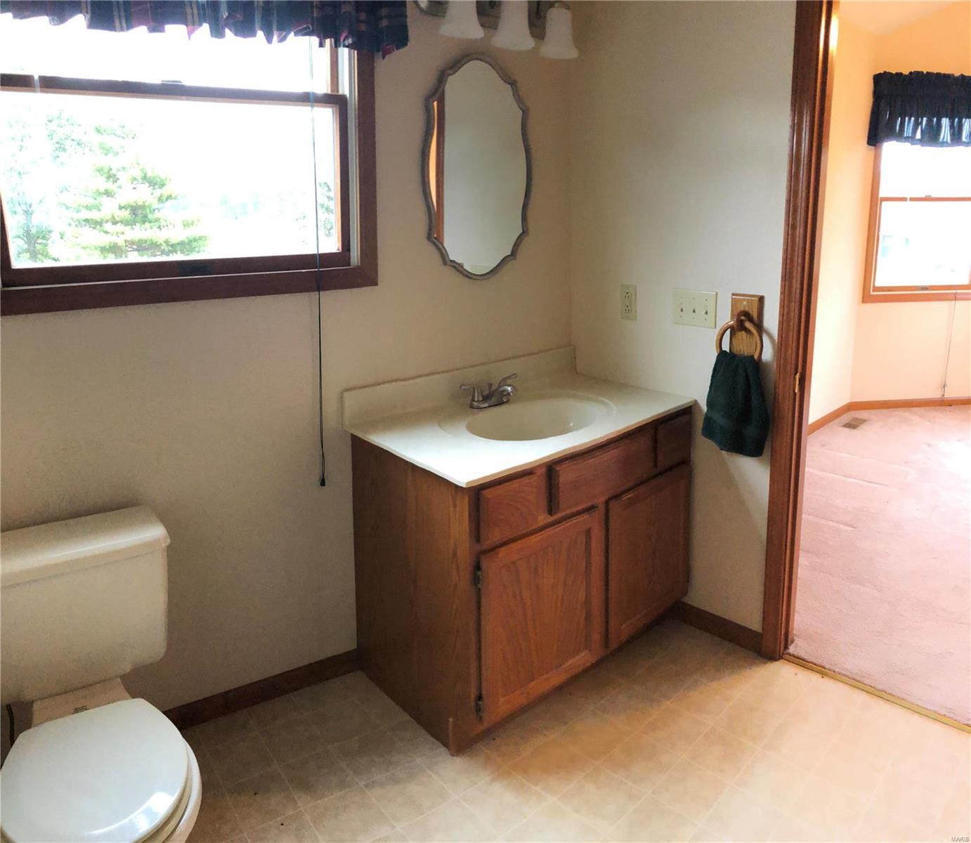 28 Hickory Road Nashville, IL 62263 - Photo 15 of 27 Gallery Image 15