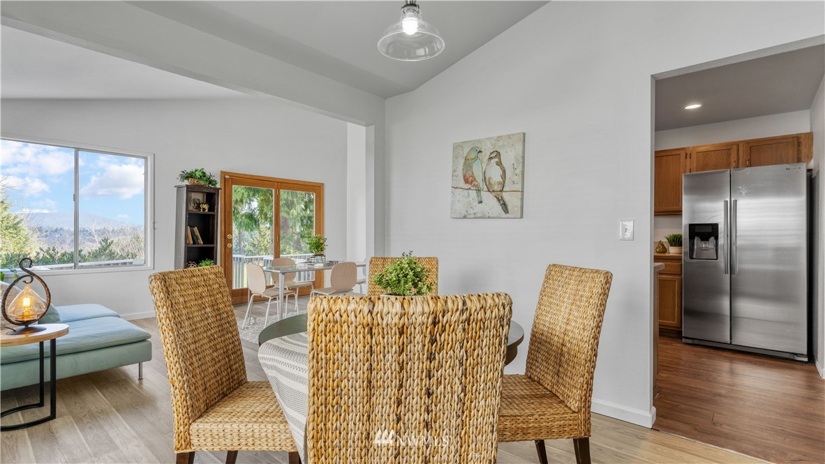2234 Southeast 8th Place Renton, WA 98057 - Photo 13 of 36