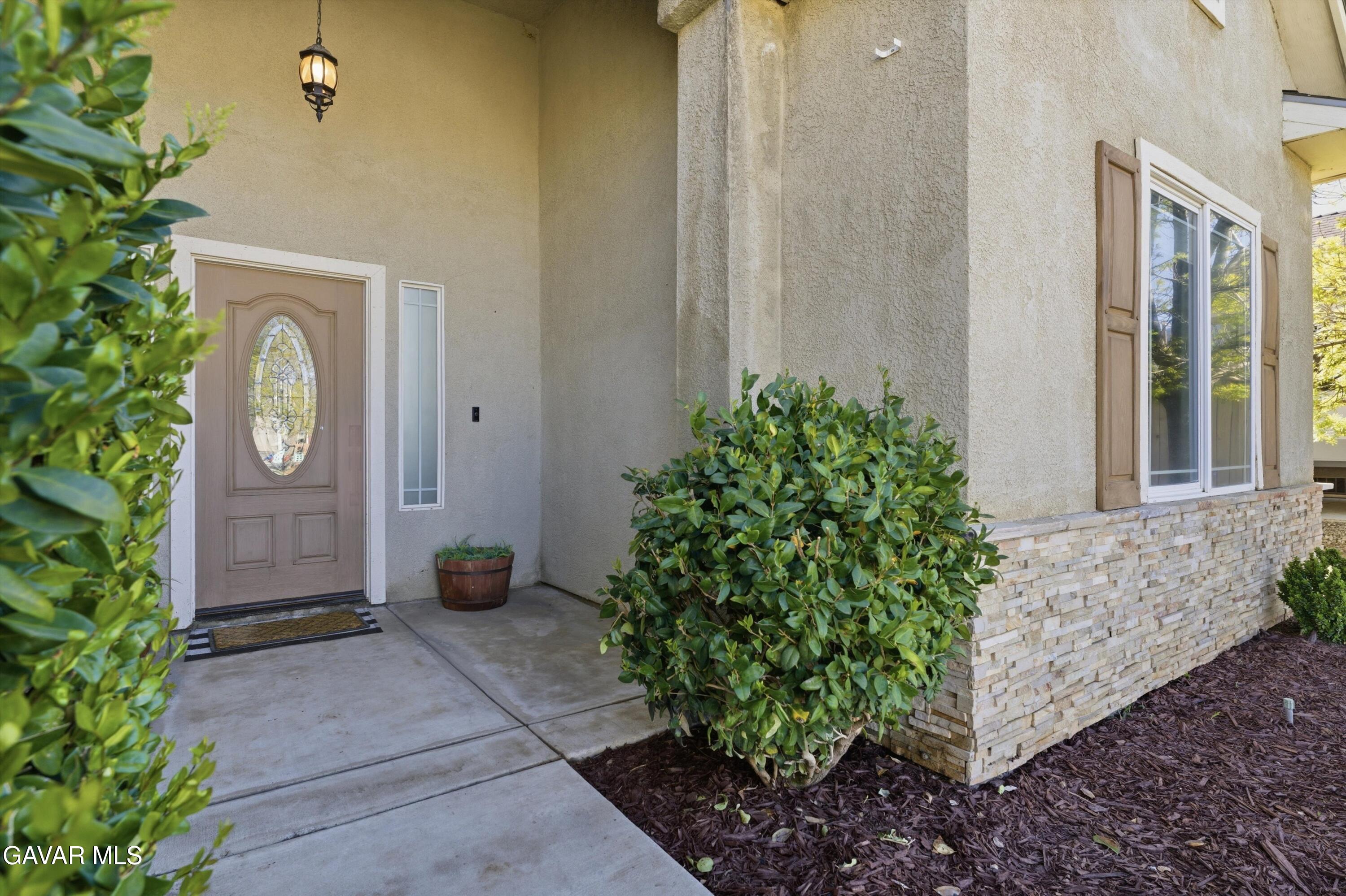 906 Mulberry Street Tehachapi, CA 93561 - Photo 3 of 25 02-JYP08308