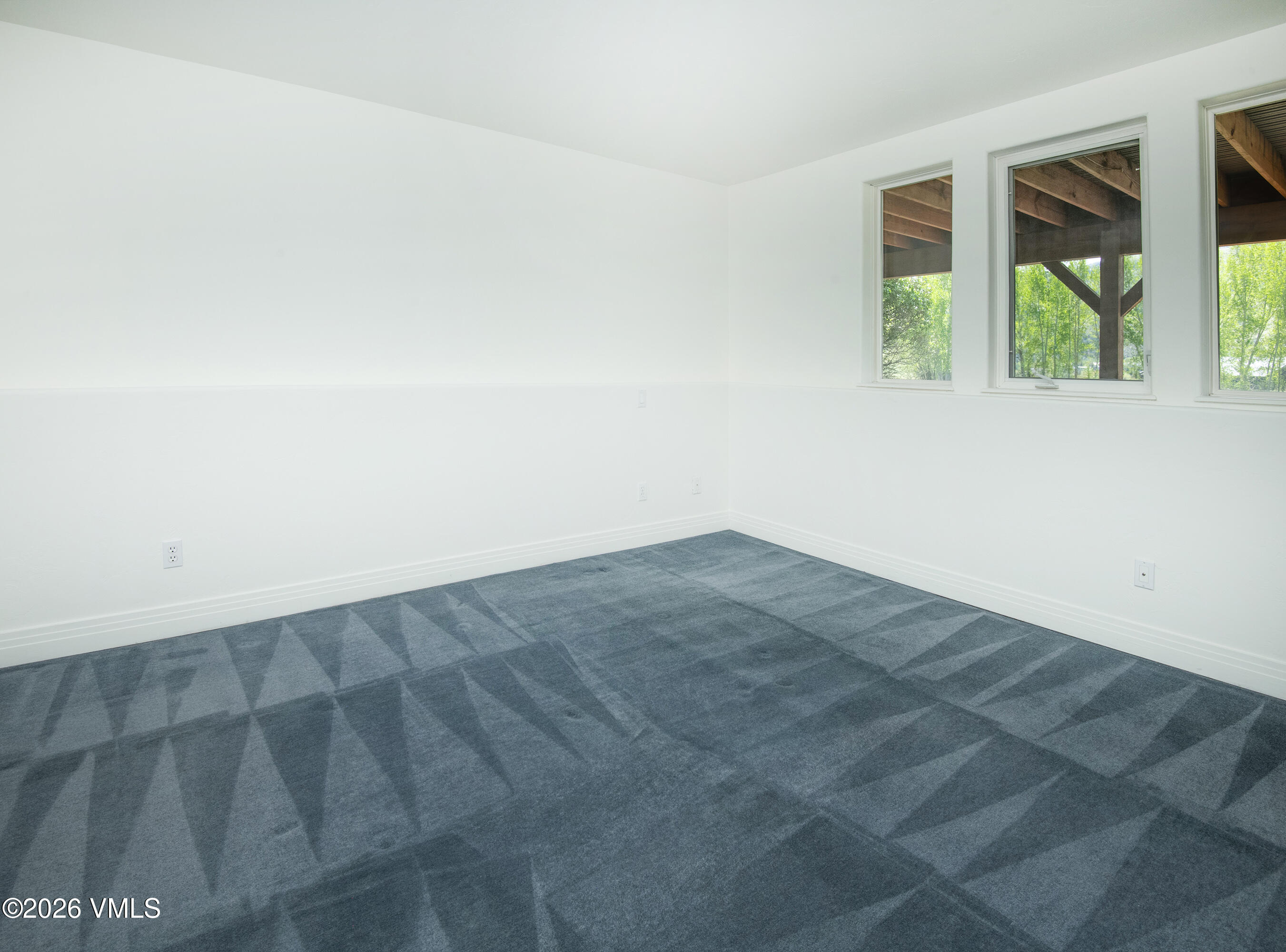 471 Rawhide Road Edwards, CO 81632 - Photo 37 of 51 an empty room with a window