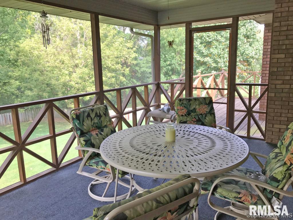2533 Shawnee Drive Springfield, IL 62702 - Photo 24 of 24 Gallery Image 24