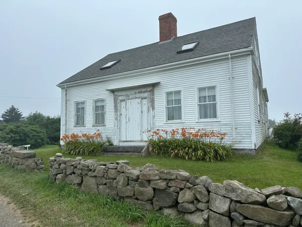 $410,000 | 3 South Road, Matinicus, ME 04851