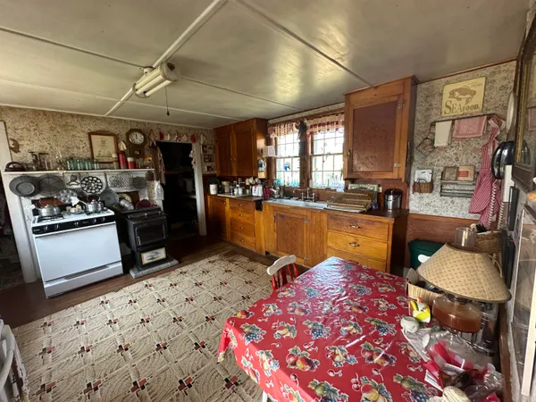 $410,000 | 3 South Road, Matinicus, ME 04851