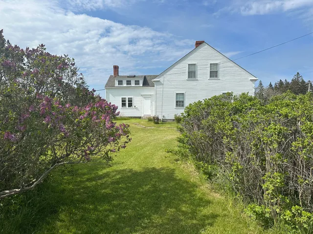 $410,000 | 3 South Road, Matinicus, ME 04851