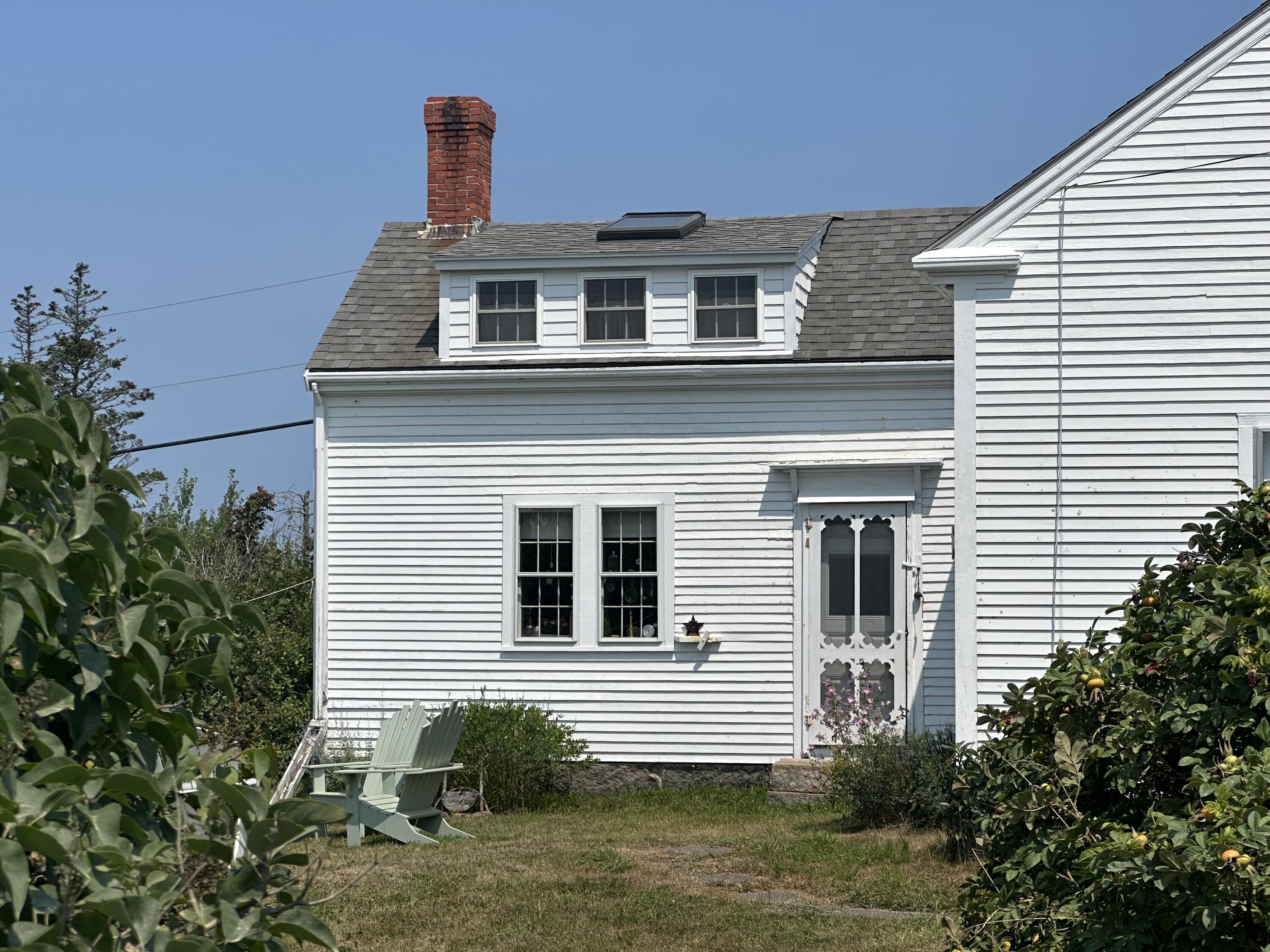 3 South Road Matinicus, ME 04851 - Photo 7 of 58 IMG_1626