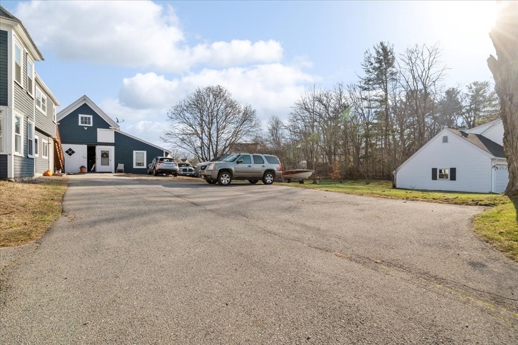 93 Carleton Street, Unit 2 Haverhill, MA 01832 - Photo 3 of 14