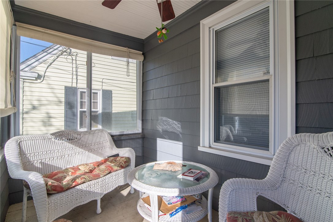 22 Cumberland Road East Providence, RI 02915 - Photo 6 of 33