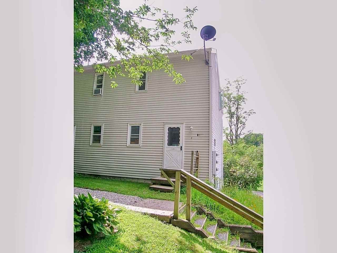25 Kelly's Field Road, Unit 4 Hinesburg, VT 05461 - Photo 1 of 26 Gallery Image 1