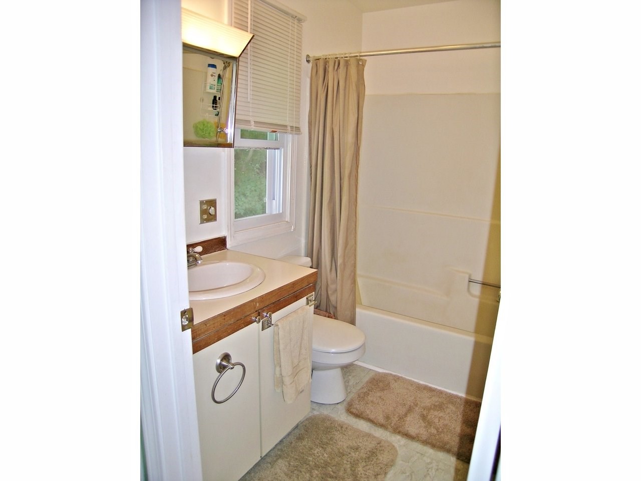 25 Kelly's Field Road, Unit 4 Hinesburg, VT 05461 - Photo 16 of 26 Gallery Image 16
