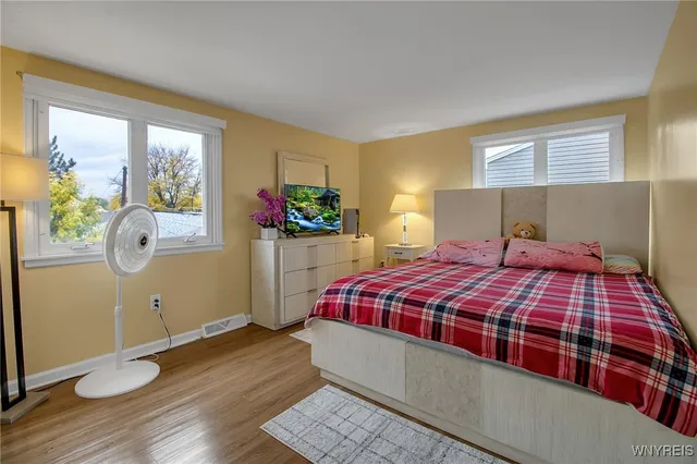 $2,500 | 4911 North Bailey Avenue, Amherst, NY 14226