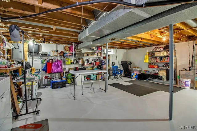 $2,500 | 4911 North Bailey Avenue, Amherst, NY 14226